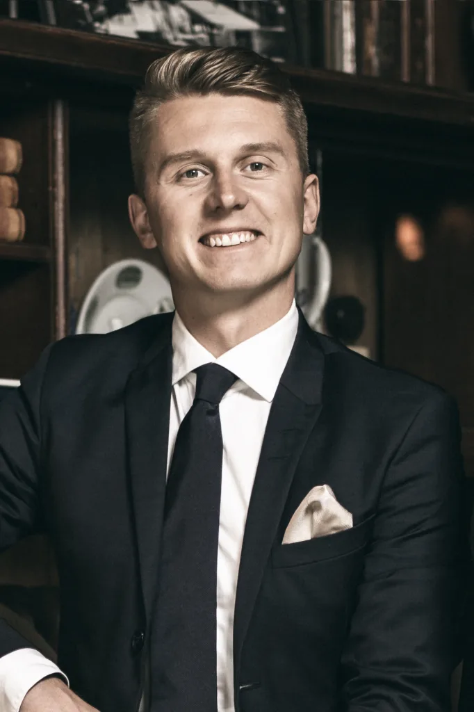 Bild på mäklaren Joakim Westerlind